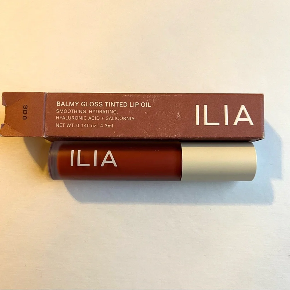 ILIA Balmy Gloss Tinted Lip Oil Lip Gloss Women’s Makeup New